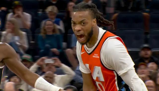 加兰快船首秀，天崩开局却成为逆转功臣