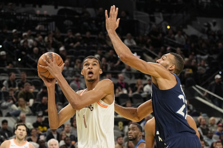 C7模拟器-NBA彩经：残阵出击！森林狼客场力拼马刺